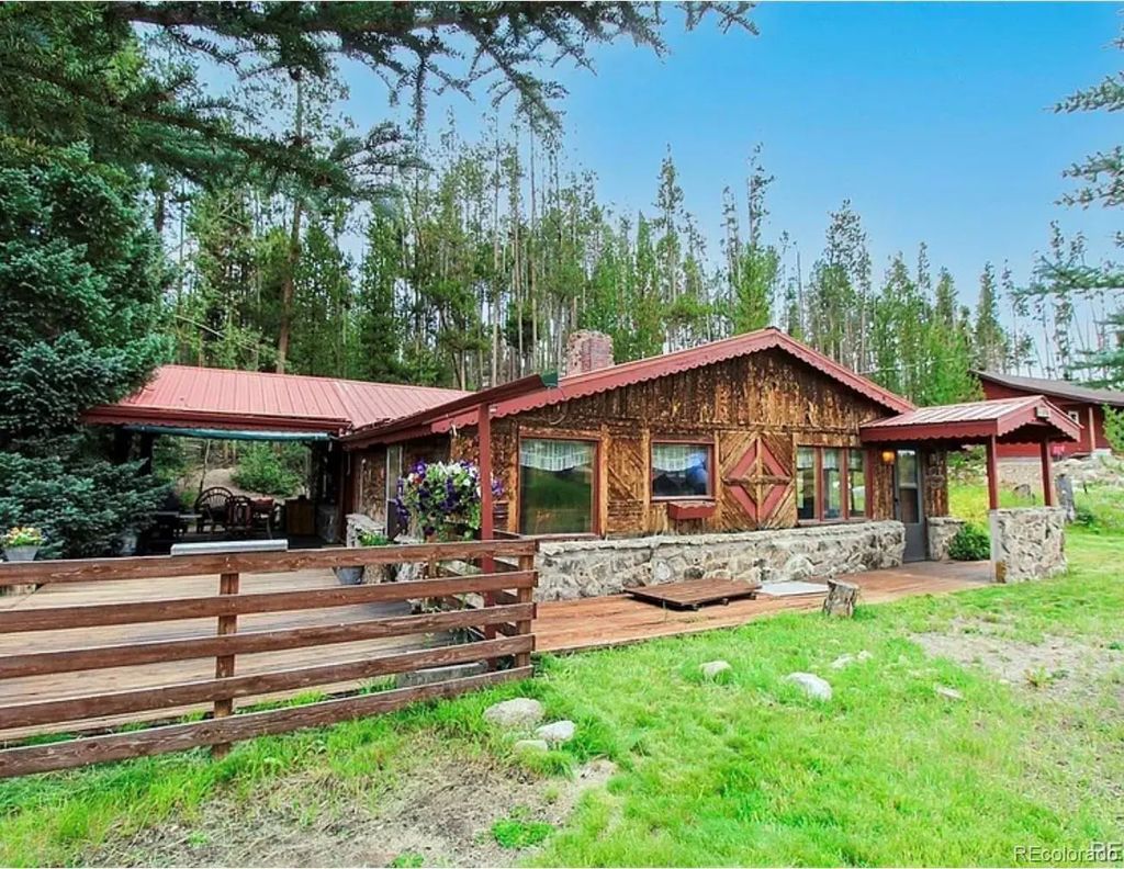 270 County Road 48, Grand Lake