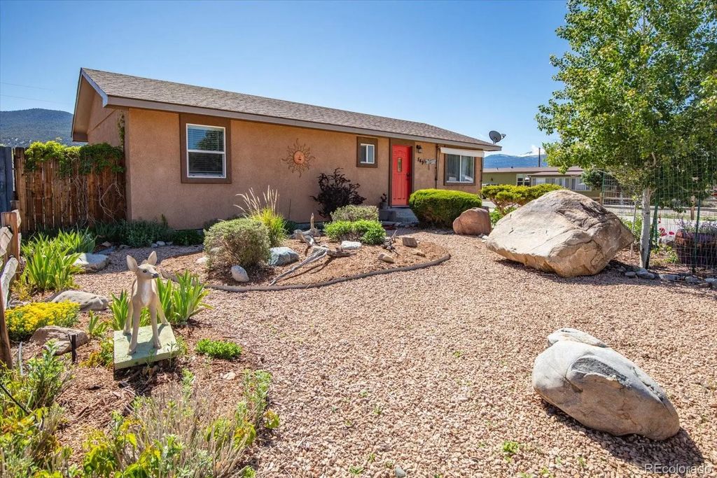 549 Blake Street, Salida