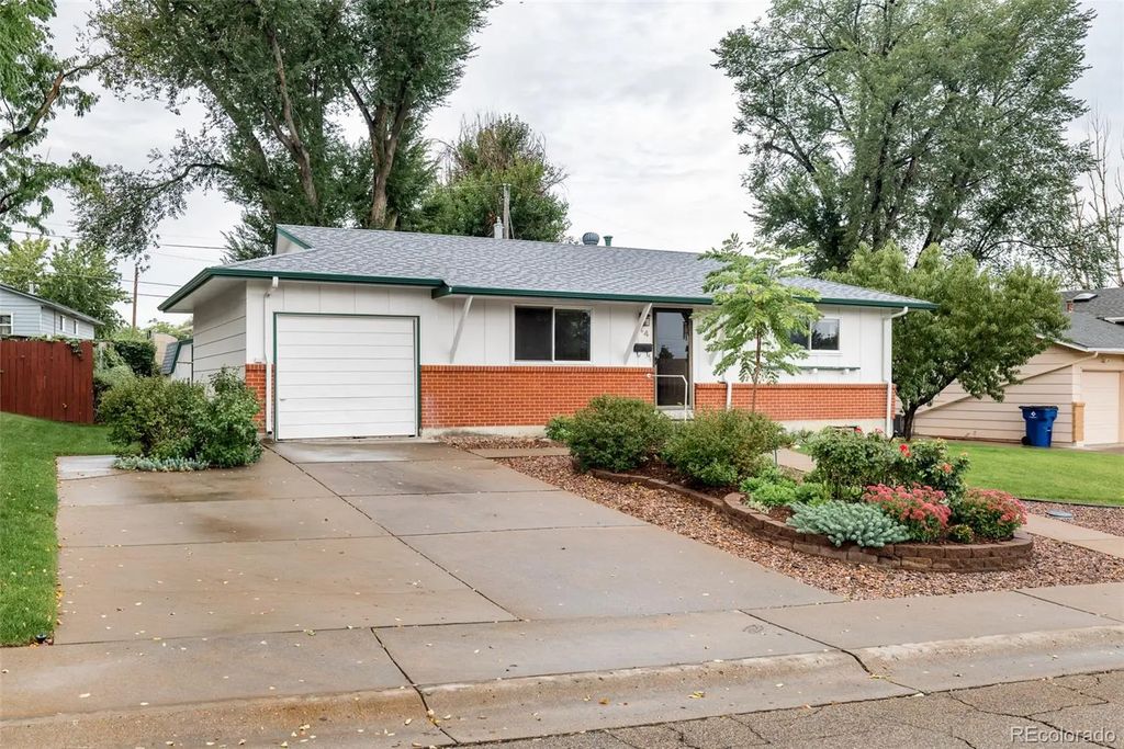 44 Glenmore Road, Pueblo