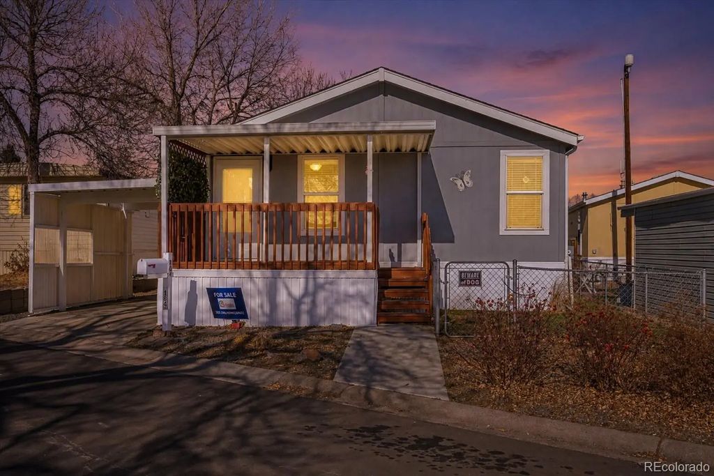 1801 W 92nd Avenue, Denver