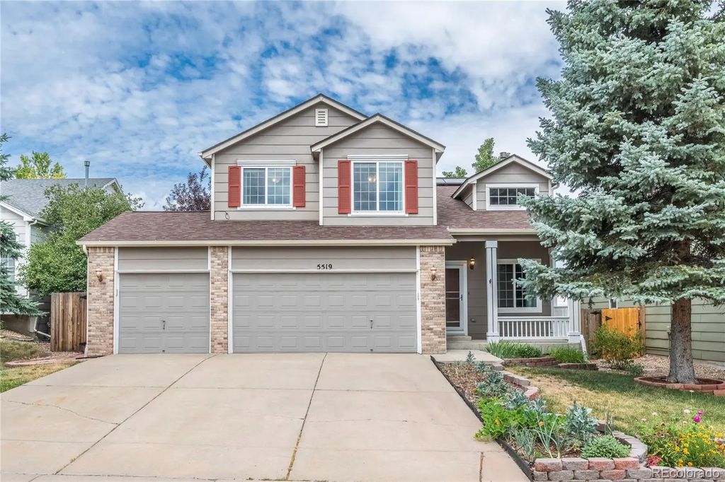 5519 S Versailles Street, Aurora