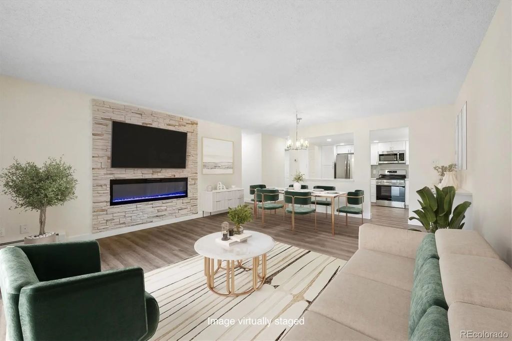 13931 E Marina Drive 205, Aurora