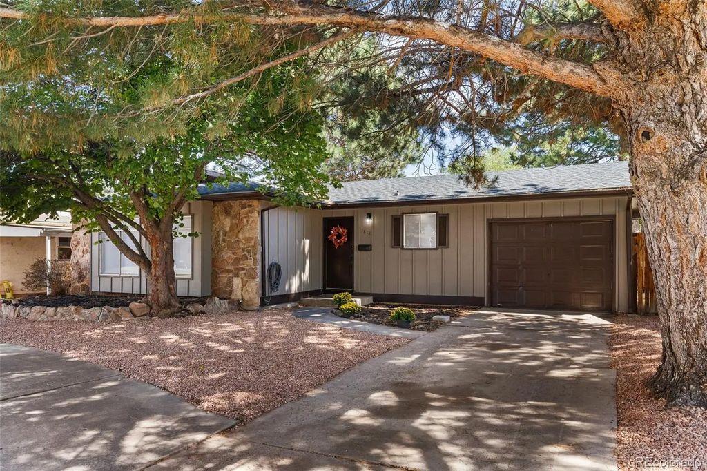 1818 Maplewood Drive, Pueblo