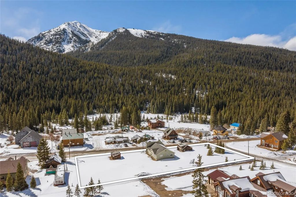 5355 Montezuma Road, Montezuma