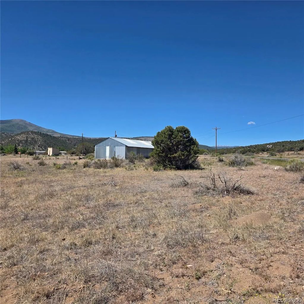 121 Neal Rd, South Fork