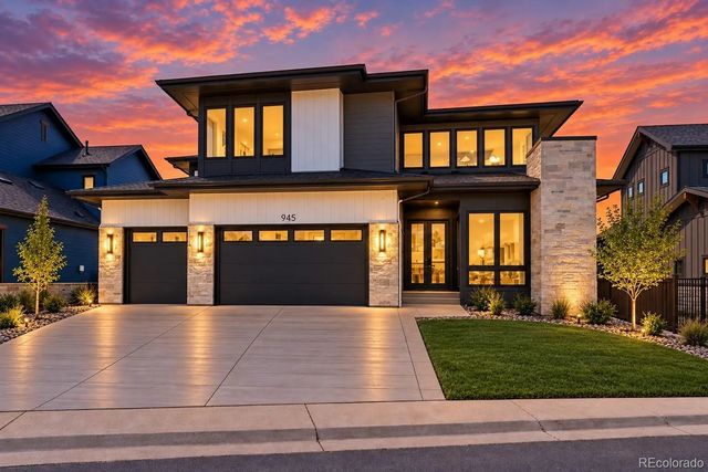 945 Saint Andrews Lane, Louisville