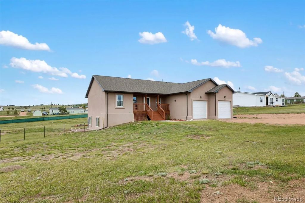 114 Hunting Horn Lane, Divide