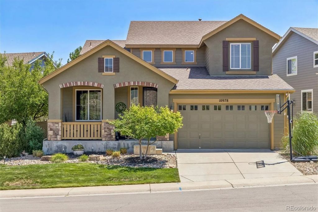 10978 Bluegate Way, Littleton