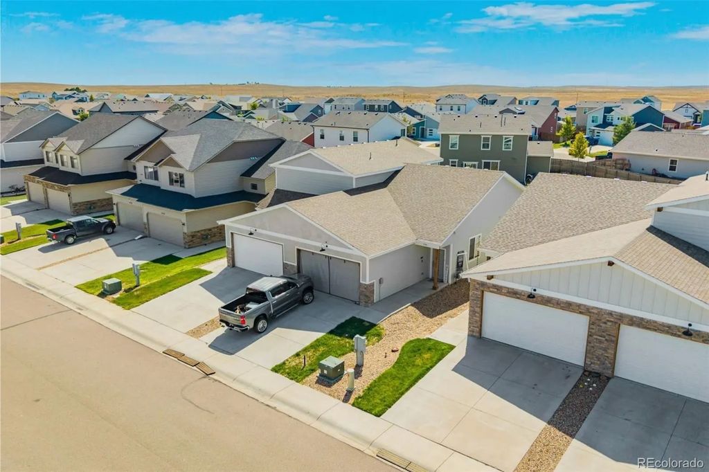526 Foxtail Place, Wiggins