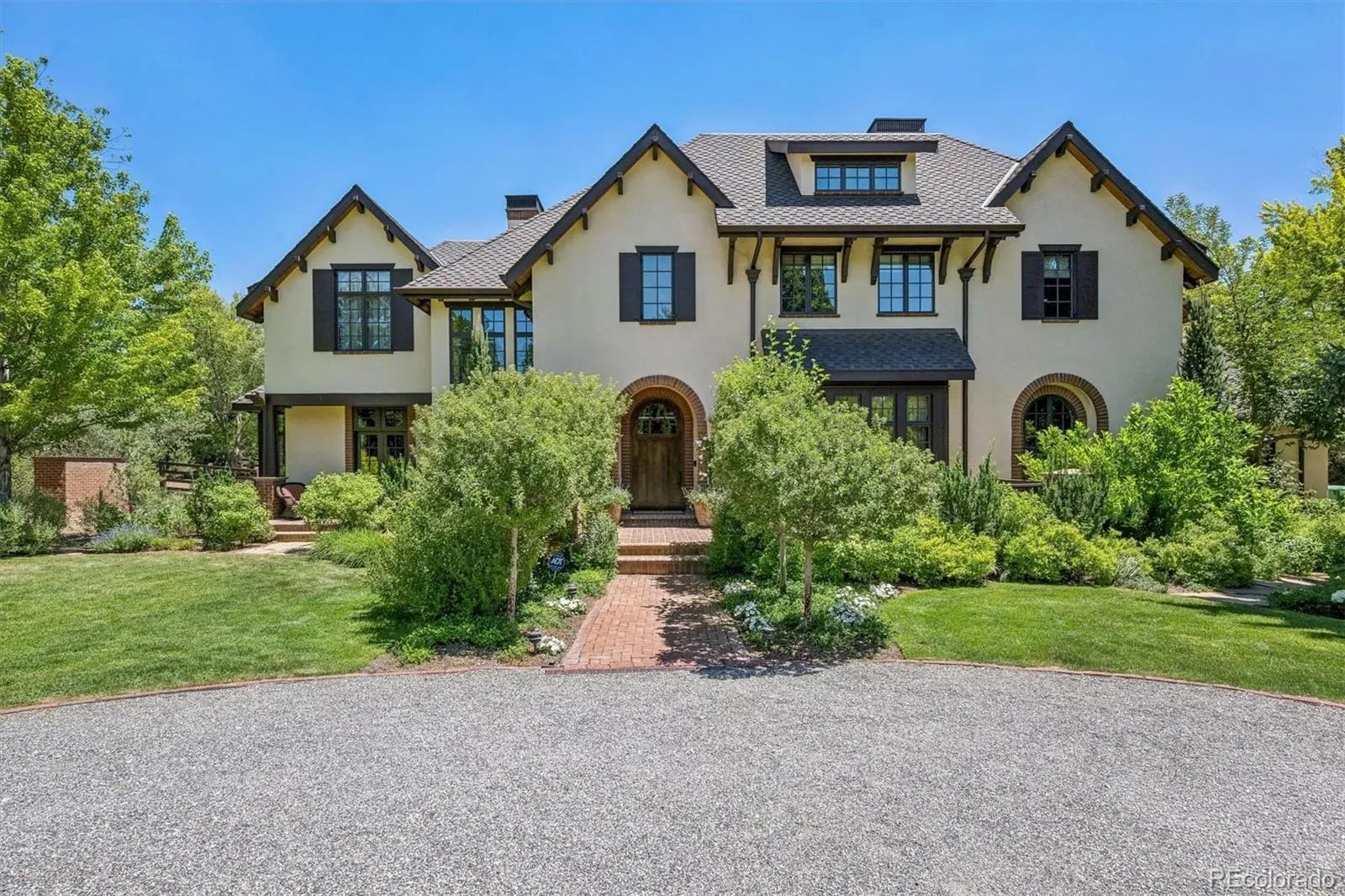 MLS #6050417 for Sale at 4 Vista Road, in the city of Cherry Hills Village, 80113