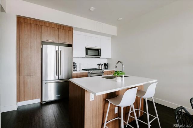 2880 Zuni Street 406, Denver