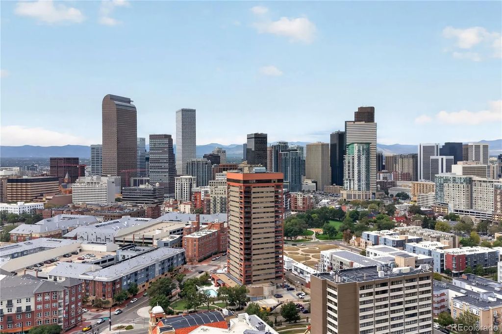 100 Park Avenue 1704, Denver