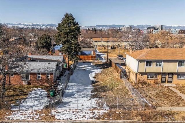 3611 N Elizabeth Street, Denver