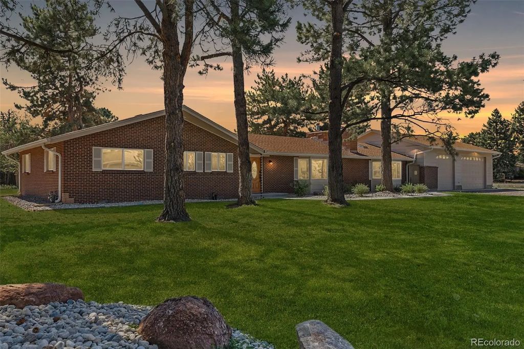 6650 S Billings Way, Centennial