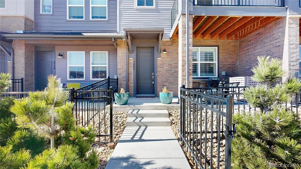 7008 Ipswich Court, Castle Pines