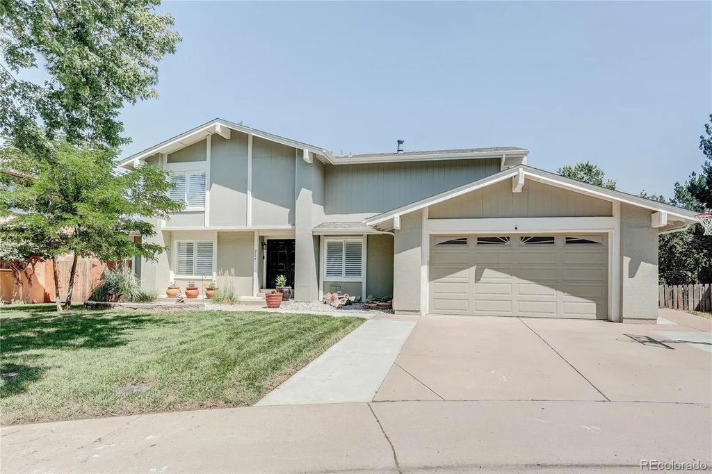 3624 S Ivory Court, Aurora
