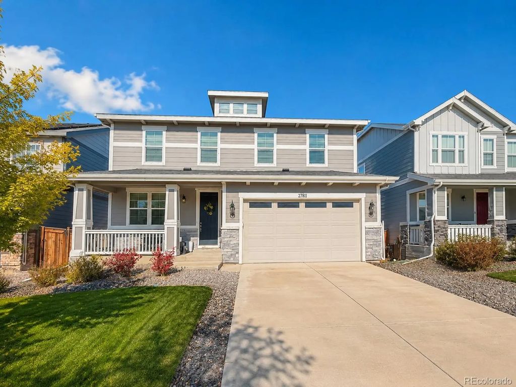 27811 E 9th Drive, Aurora