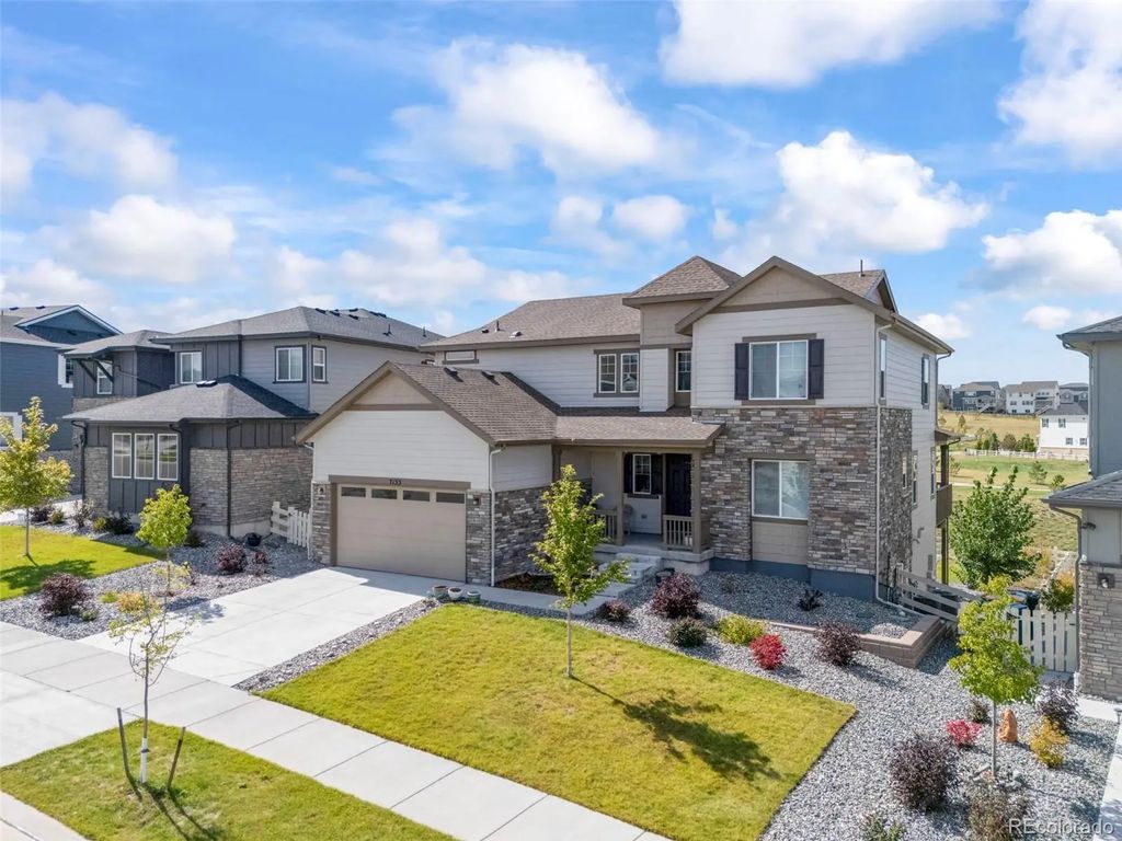7133 S Waterloo Way, Aurora