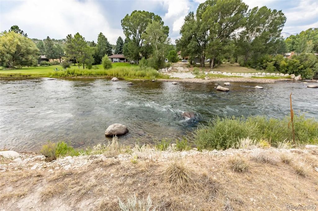 24239 River Rock Lane, Buena Vista