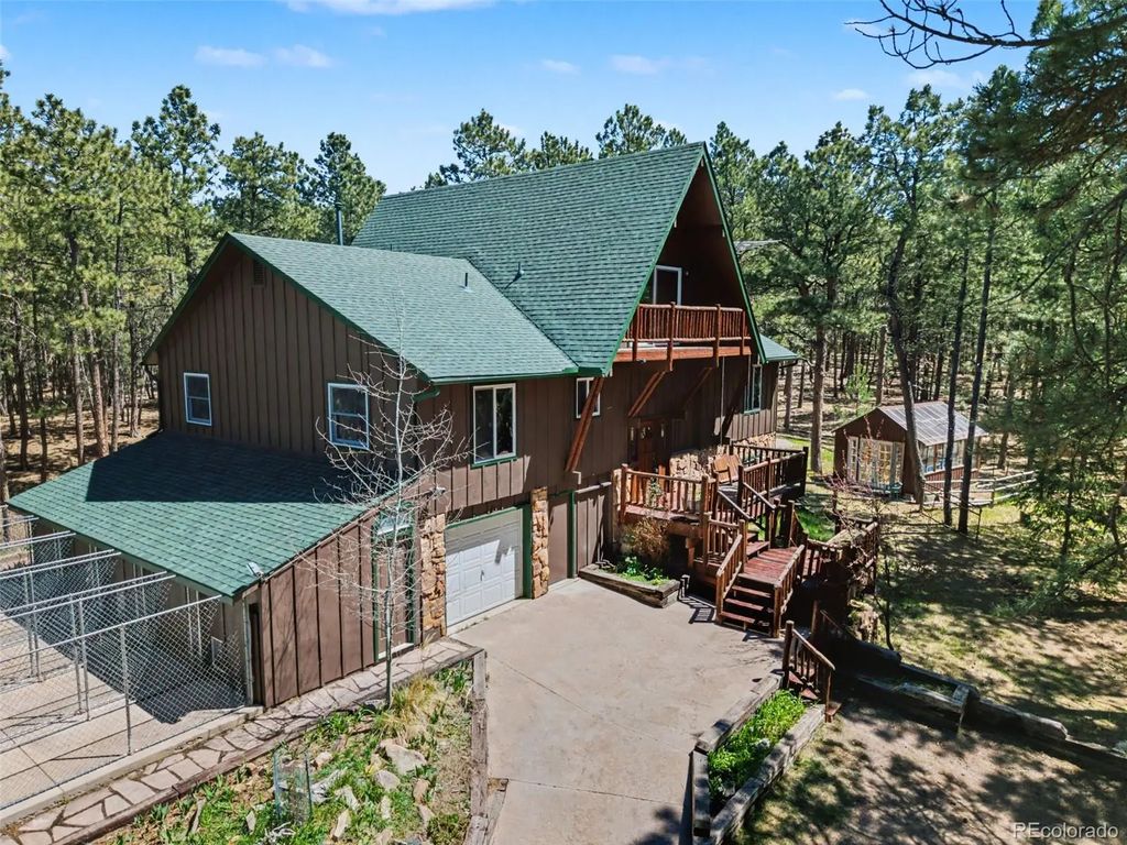 3375 Pinehurst Circle, Colorado Springs