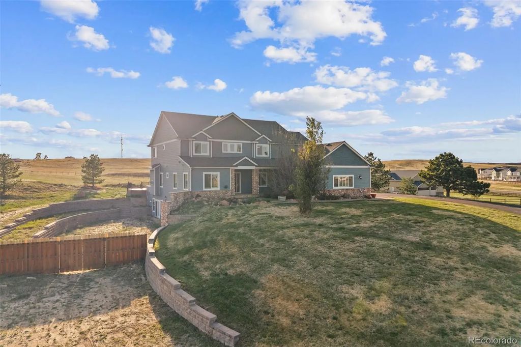 603 Coyote Trail, Elizabeth