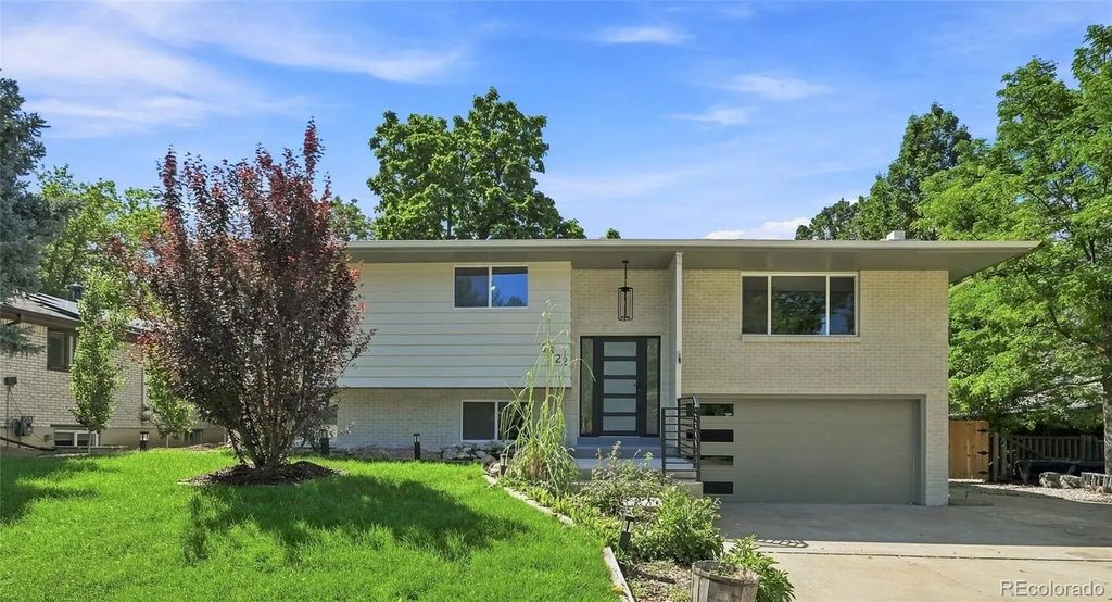 9522 W 64th Place, Arvada