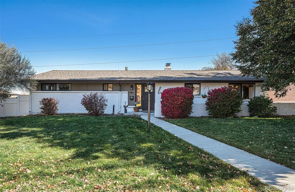 6110 S Southwood Drive, Centennial