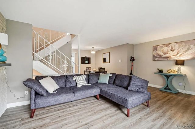 6376 E Mississippi Avenue, Denver