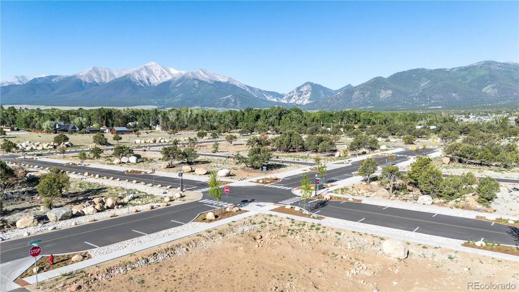 Harrison Avenue, Buena Vista