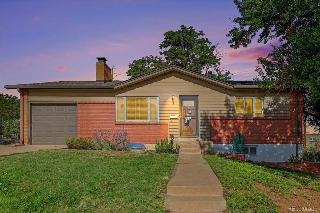 12251 S Dakota Drive, Lakewood