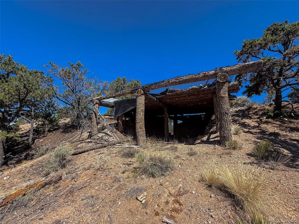 2153 Acapulco Road, Fort Garland