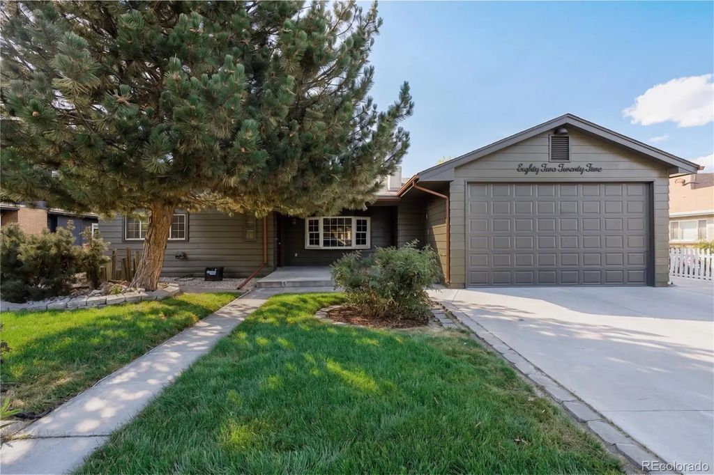 8225 W 19th Avenue, Lakewood