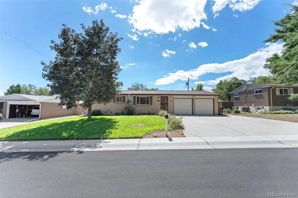 6518 W 70th Place, Arvada
