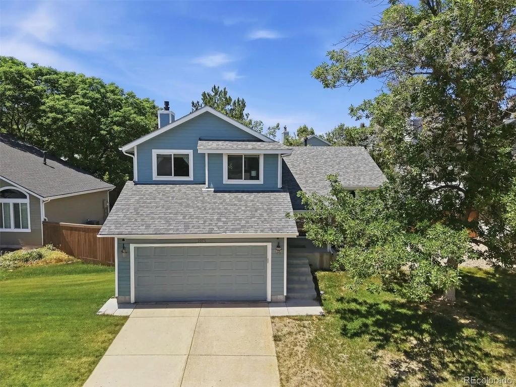 1075 Brittany Way, Littleton