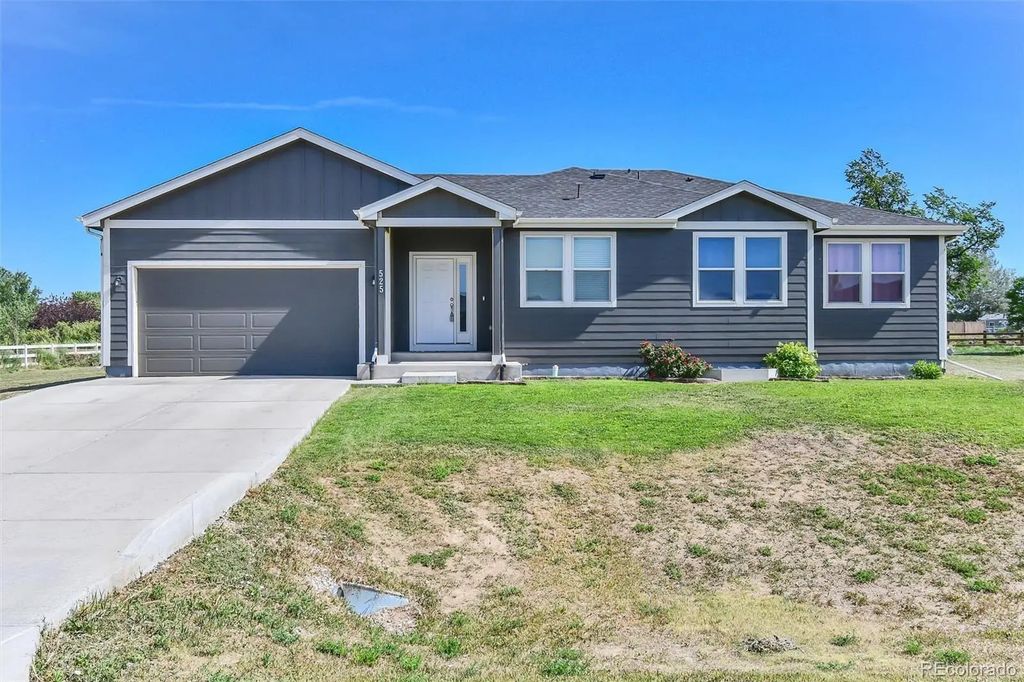 525 Foxtail Drive, Hudson