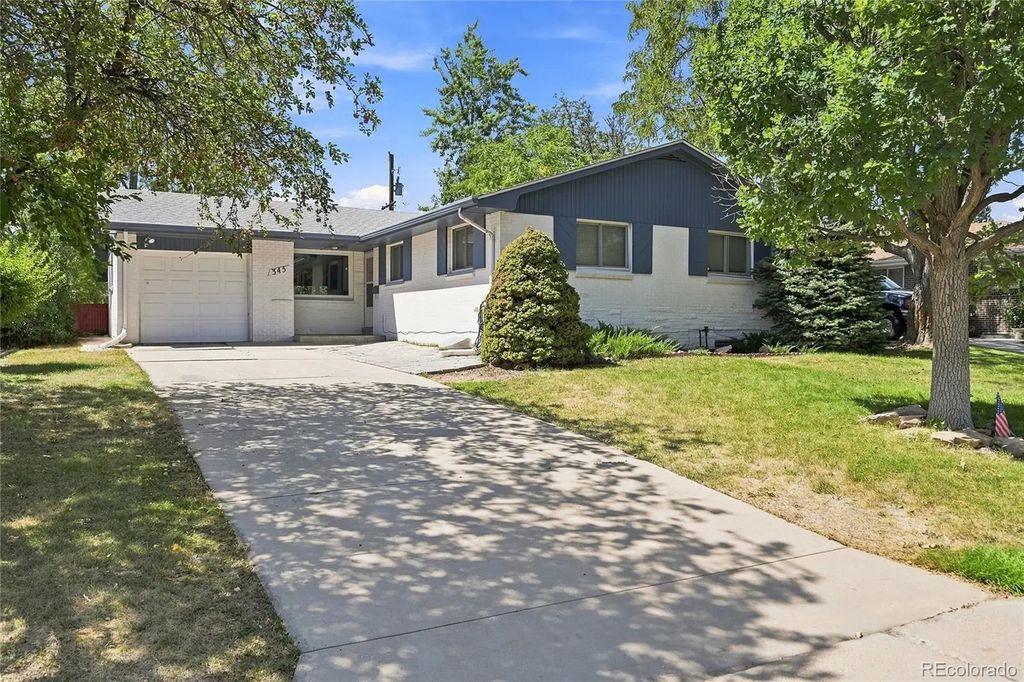 345 Agate Street, Broomfield