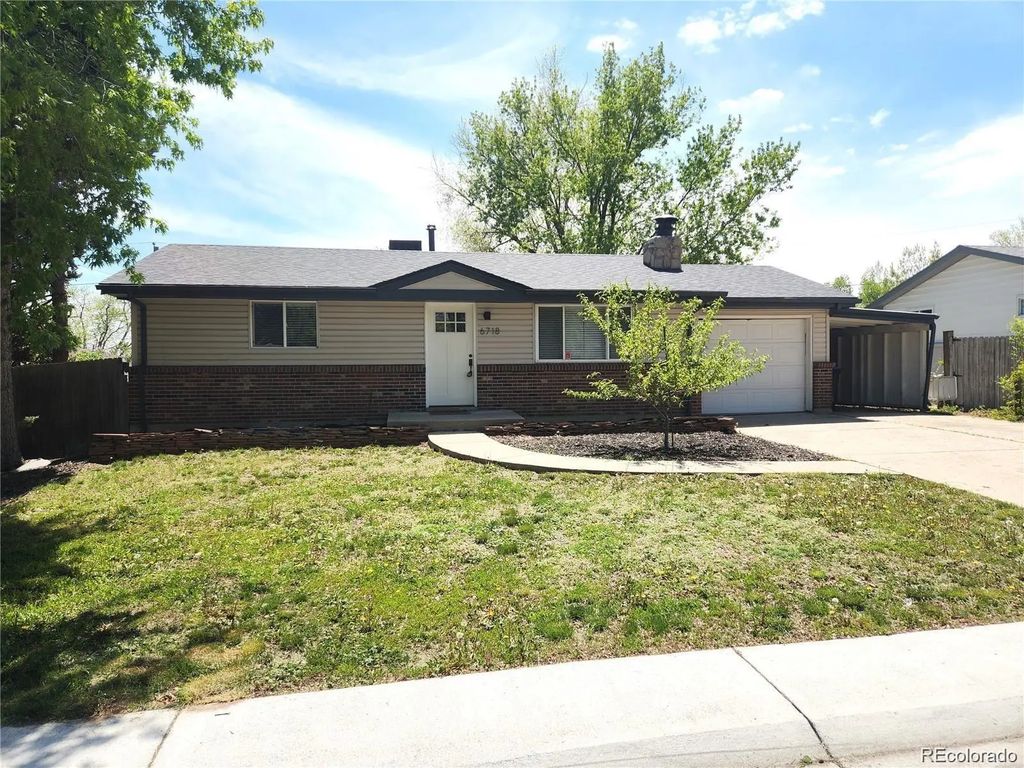 6718 W 70th Place, Arvada