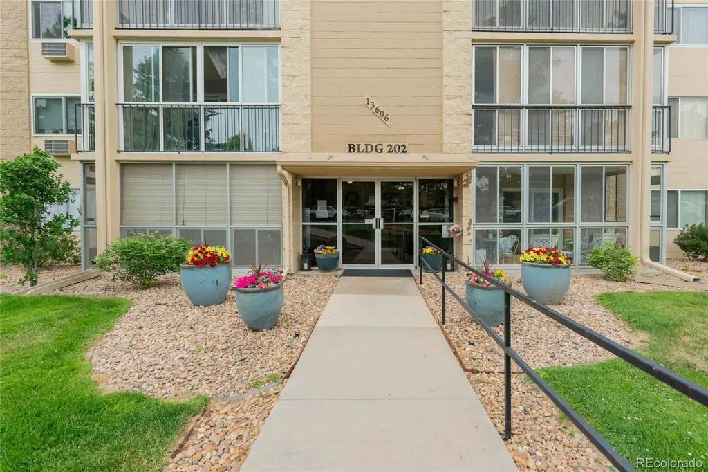 13606 E Bates Avenue 409, Aurora