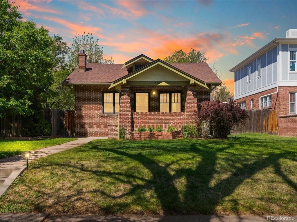 2265 Ivanhoe Street, Denver