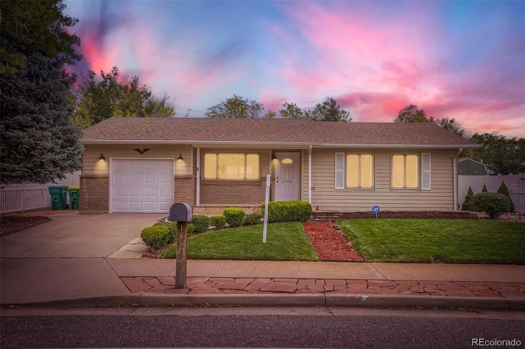 13580 E Exposition Avenue, Aurora