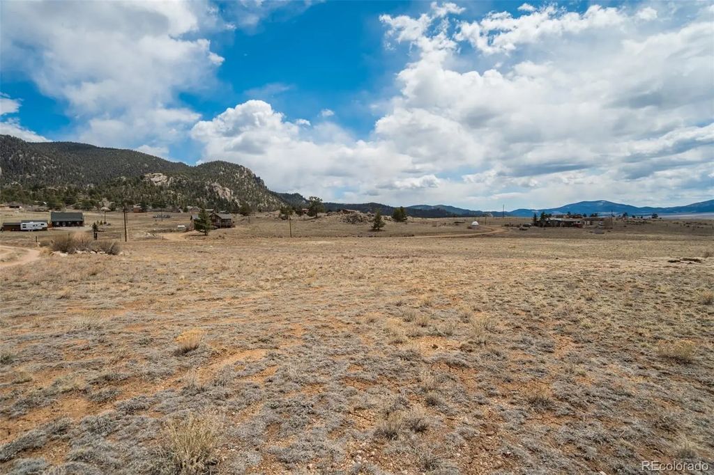 620 Tiara Road, Lake George