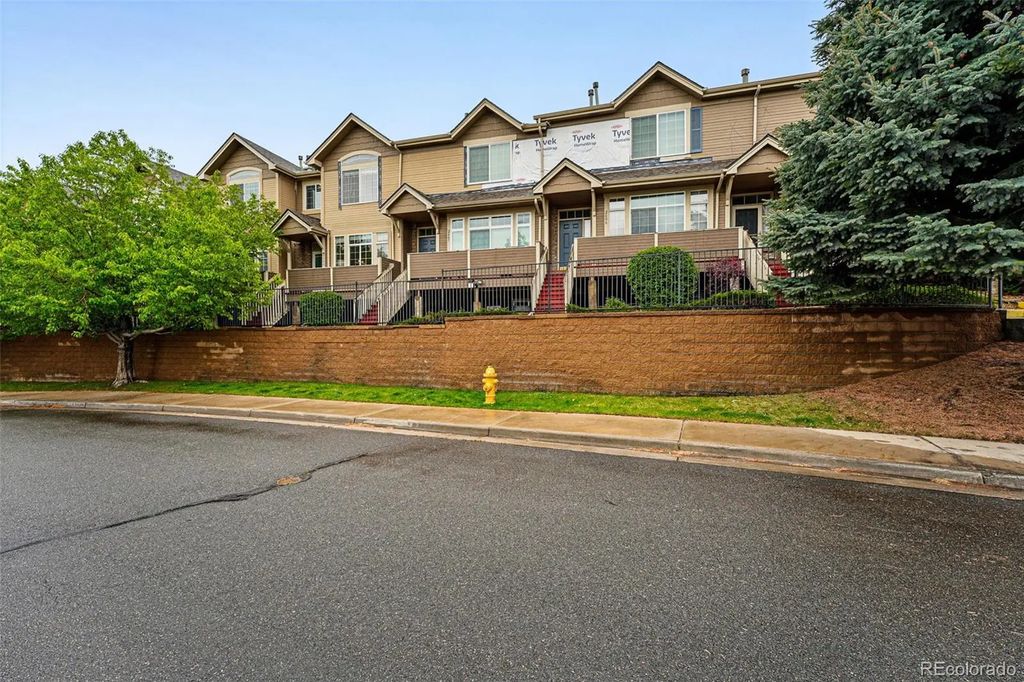 5555 E Briarwood Avenue 2604, Centennial