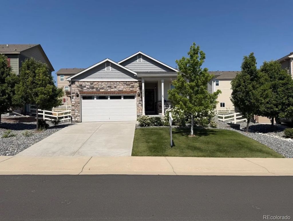 2099 Shadow Rider Circle, Castle Rock