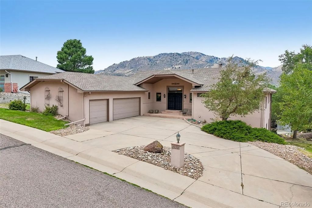 1070 Deer Springs Lane, Golden