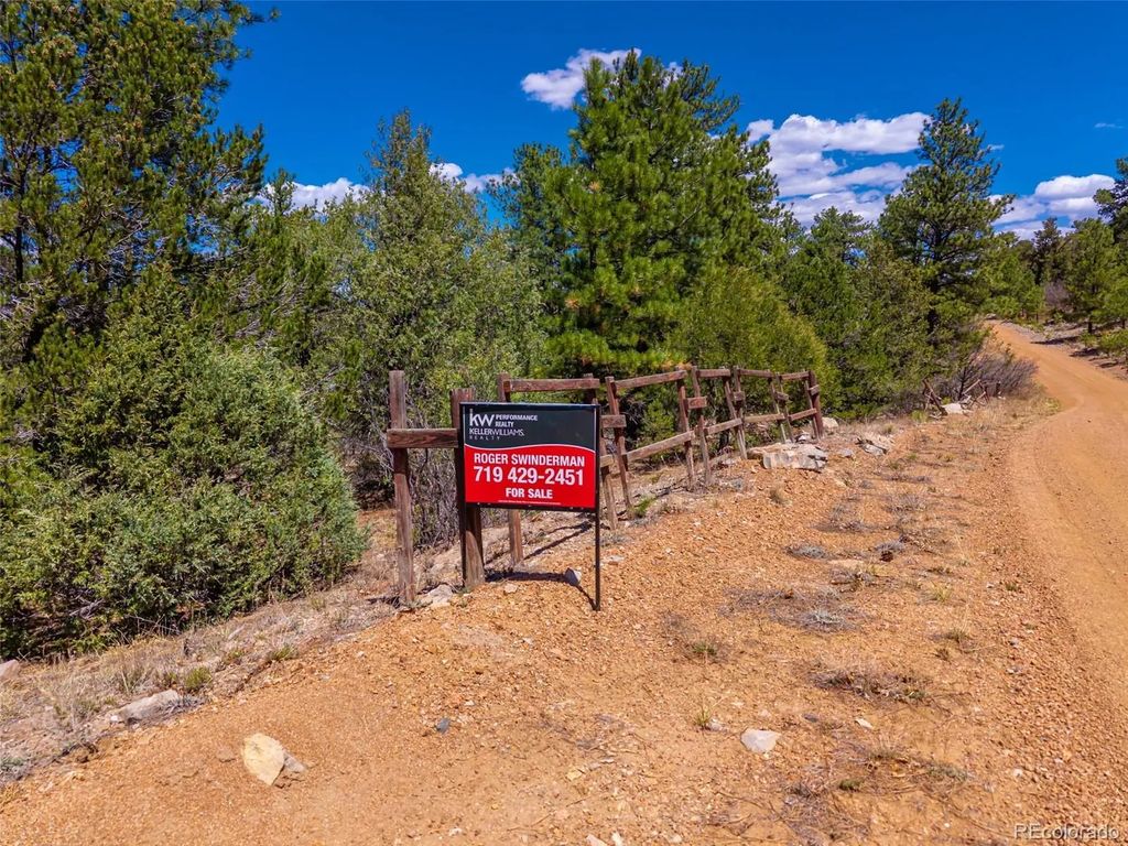 265 Alden Lane, Cotopaxi
