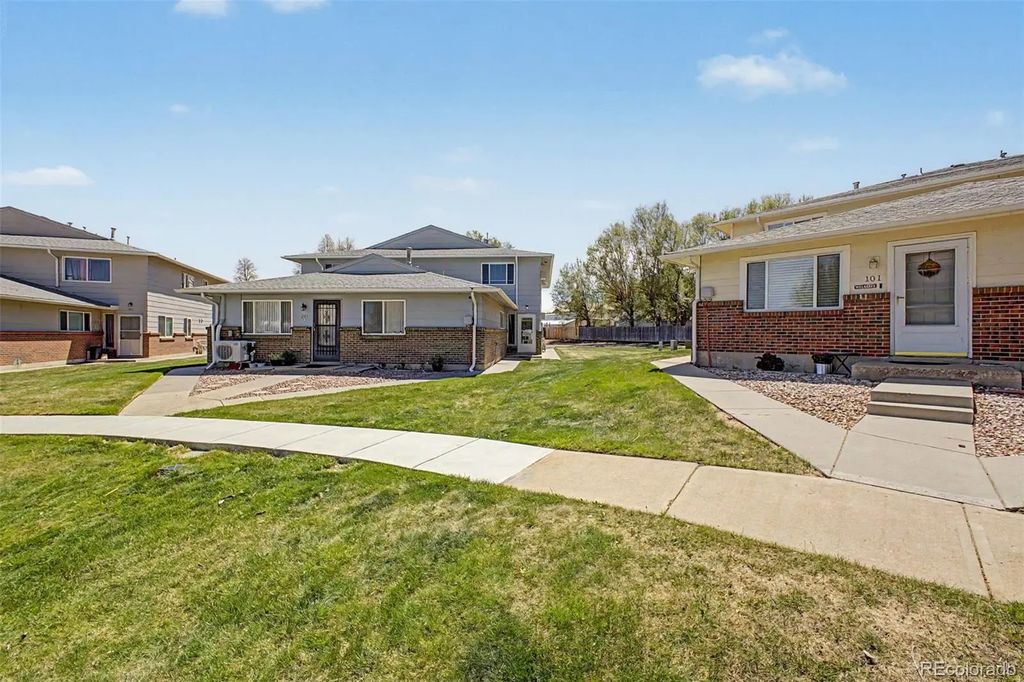 7309 W Hampden Avenue 203, Lakewood