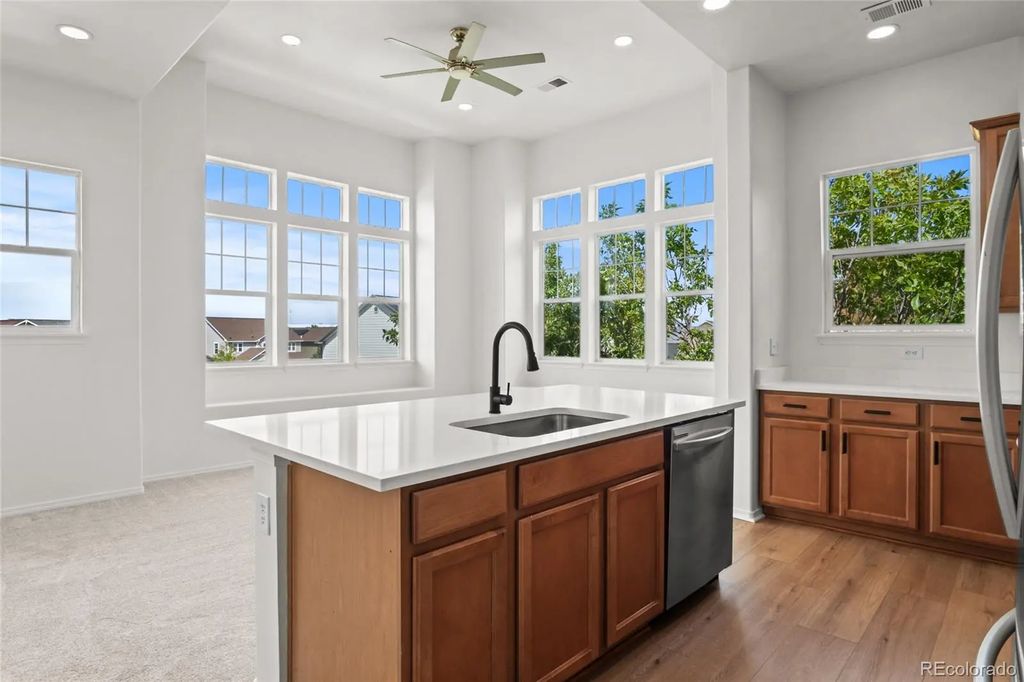 8420 Canyon Rim Trail 307, Englewood