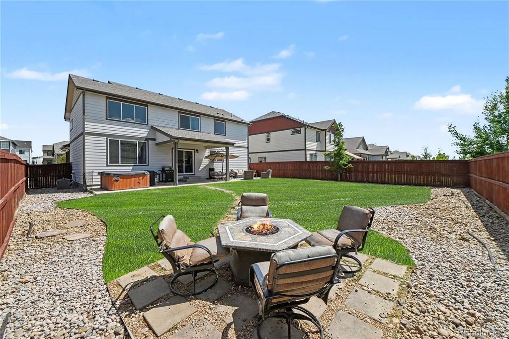 1676 Country Sun Drive, Windsor