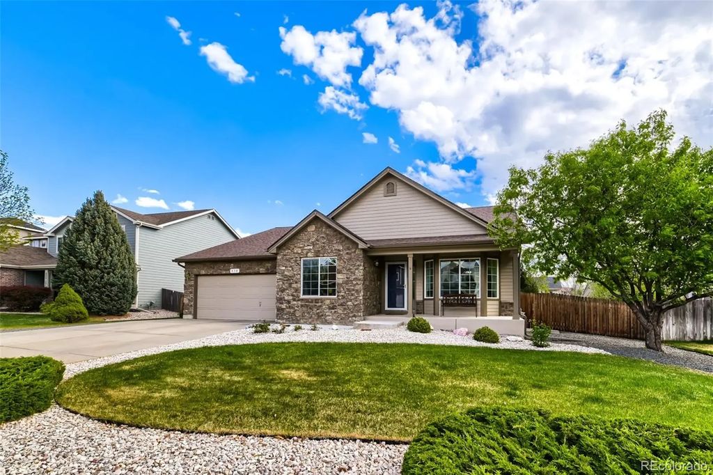 830 Jacques Way, Erie