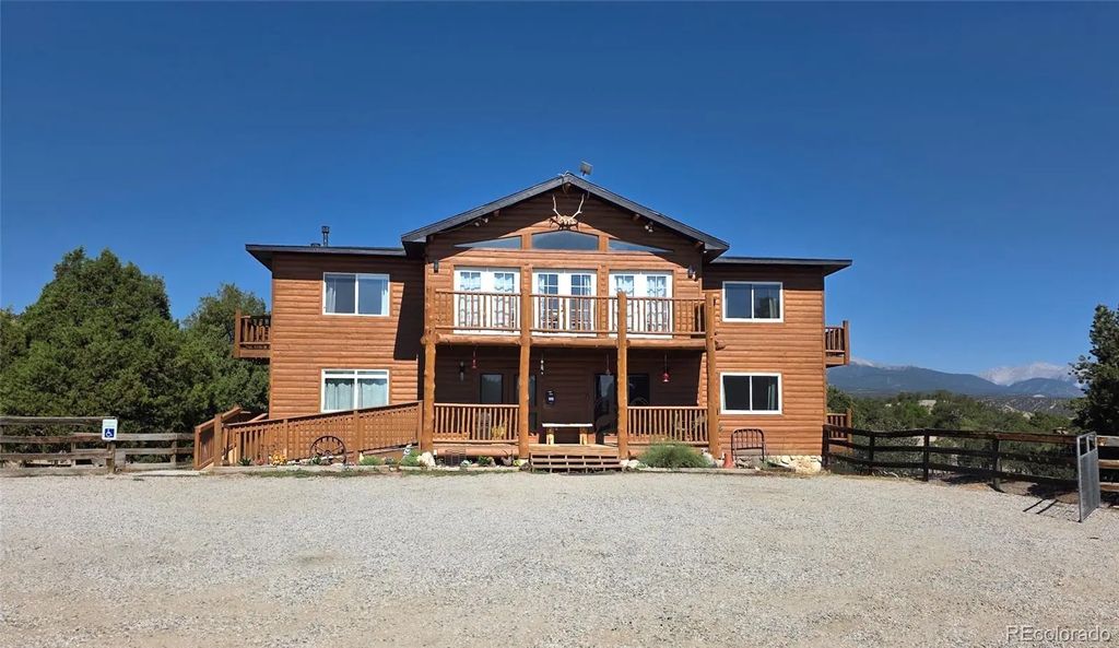 9582 Us Highway 285, Salida